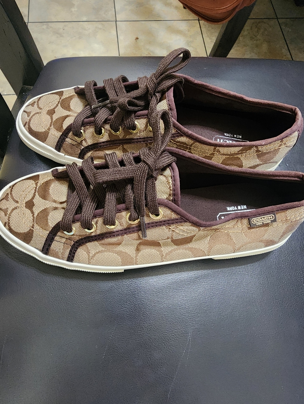 Coach Women Brown Signature Canvas Low-Top Sneakers - Picture 6 of 7